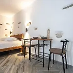 El Passo Cycladic Alley - By μρs