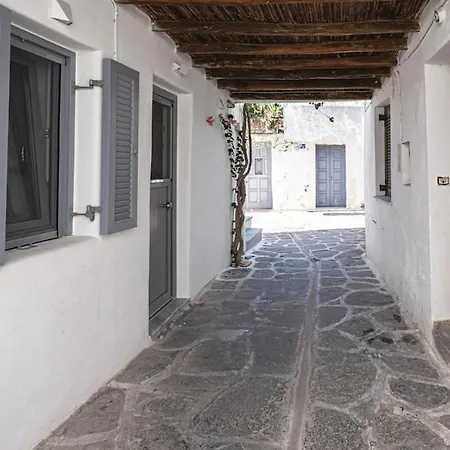 El Passo Cycladic Alley - By μρs Parikia (Paros)
